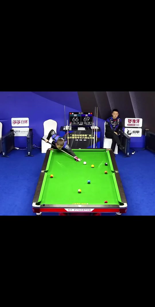 留在曼城继 留在曼城继