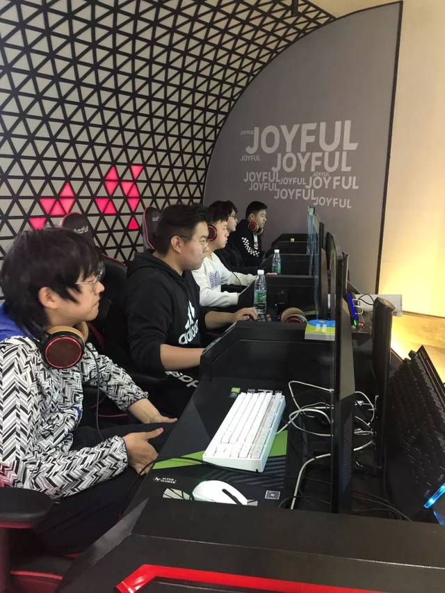 Gamin Gamin